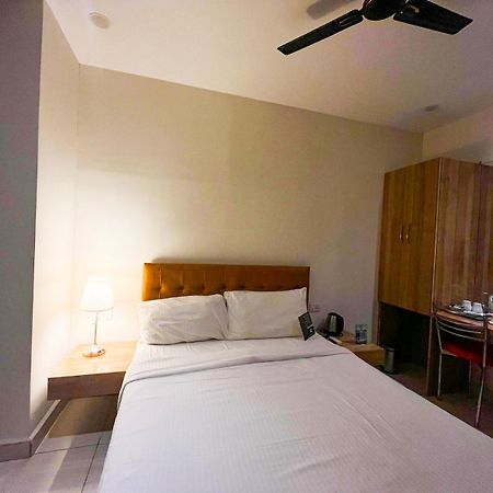 Hotel Hibiscus Tree- Bachupally Хидерабад Екстериор снимка